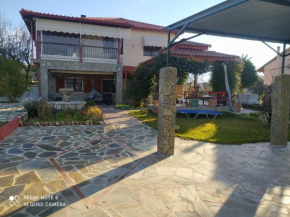 Villa Robert Kostas